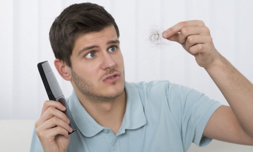 7 thói quen xấu gây hại cho tóc